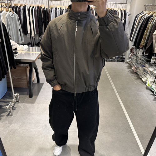 分割设计感立领羽绒服男