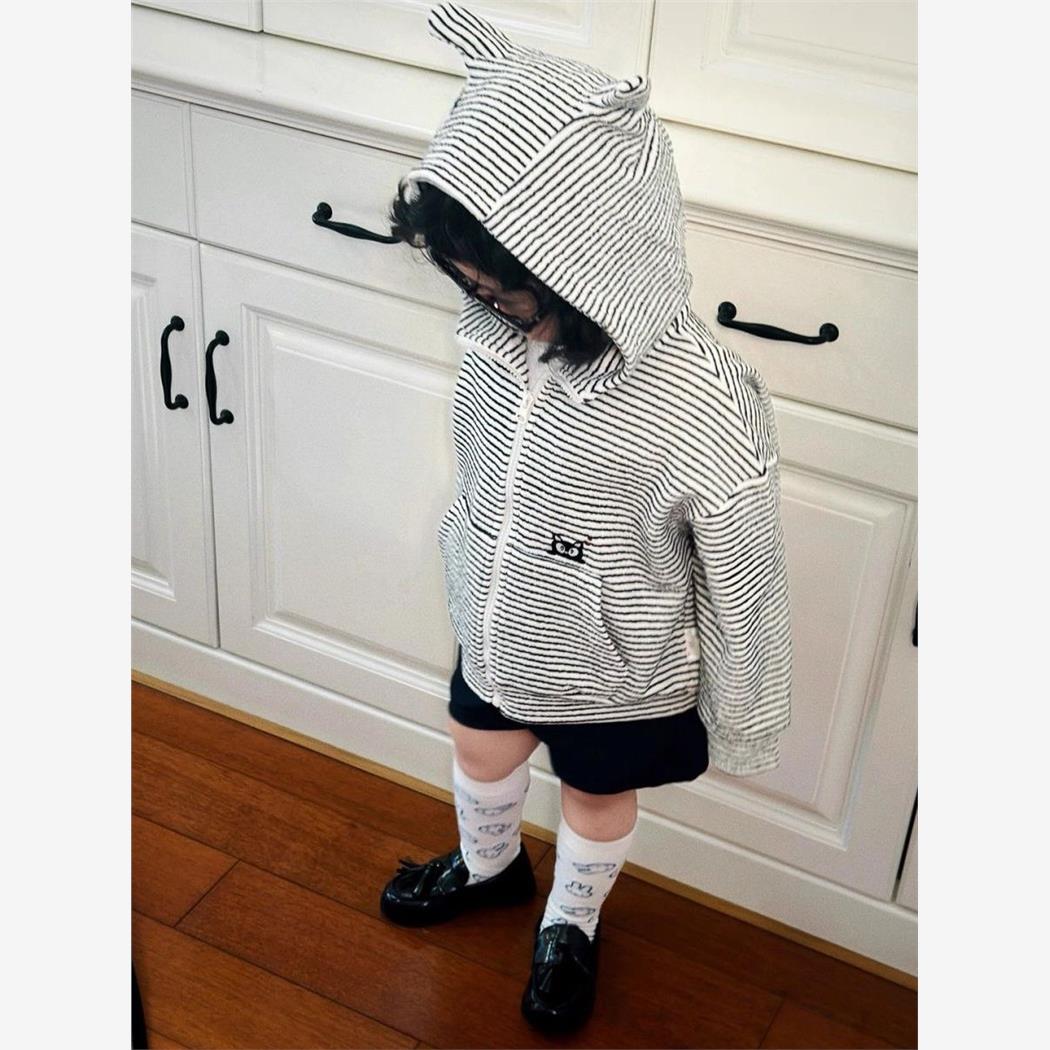 女童韩系条纹恶魔角外套春秋季2025新款儿童宝宝洋气连帽开衫上衣