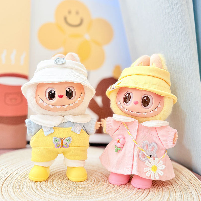 仅衣服] 一二三代Labubu衣服挂件拉布布坐坐娃衣雏菊小兔出行套装,模玩/动漫/周边/娃圈三坑/桌游,潮玩娃衣,淘宝优惠券,粉丝福利购,淘宝优惠卷