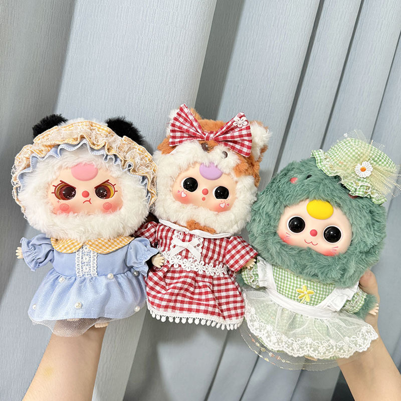 仅娃衣】20cm娃三岁娃衣三代大可爱毛绒公仔衣服绿格小帽纱裙套装,模玩/动漫/周边/娃圈三坑/桌游,潮玩娃衣,淘宝优惠券,粉丝福利购,淘宝优惠卷