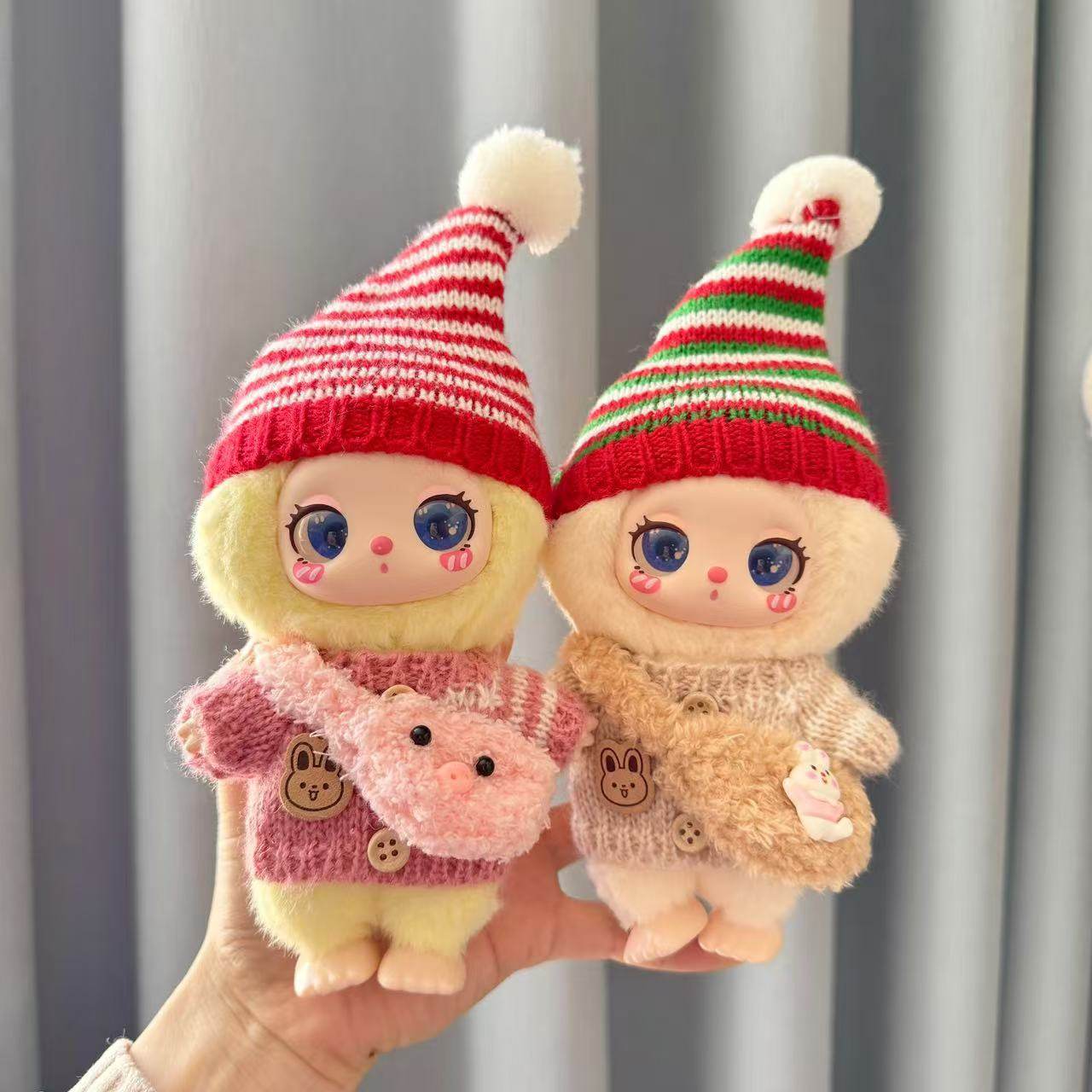 仅售娃衣】16cm莉拉LUKY CAT挂件玩偶裙子毛绒娃衣条纹兔扣毛衣装,模玩/动漫/周边/娃圈三坑/桌游,潮玩娃衣,淘宝优惠券,粉丝福利购,淘宝优惠卷