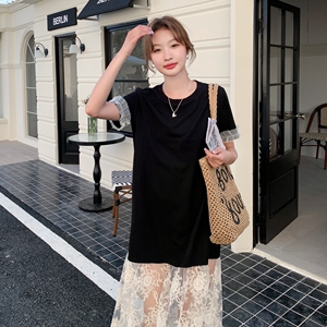 2025夏季新款蕾丝拼接宽松中长款T恤女显瘦慵懒松弛感别致连衣裙图片