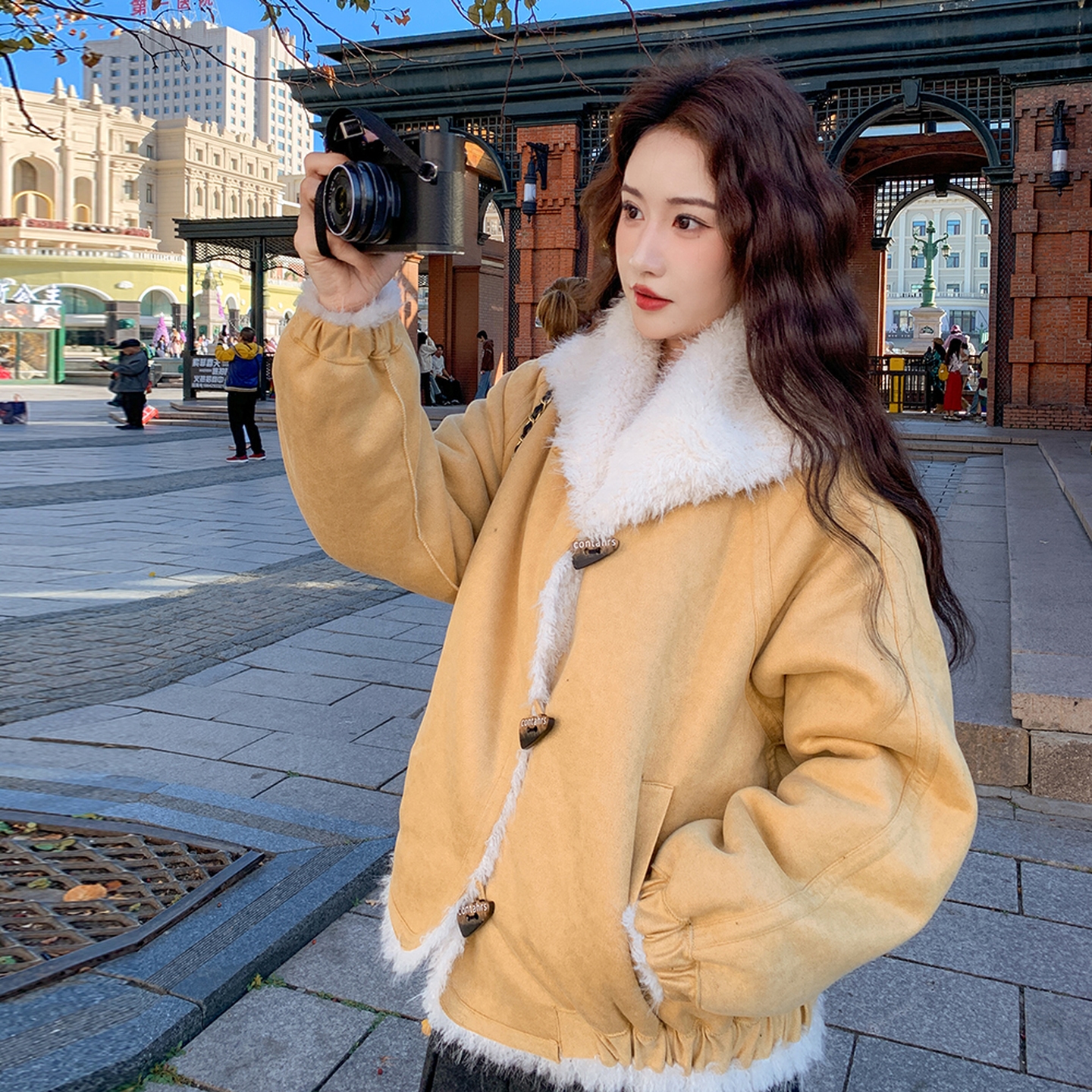 现货新款美拉德毛绒皮毛一体外套235-2551-P205-控298，女装皮草，金十上