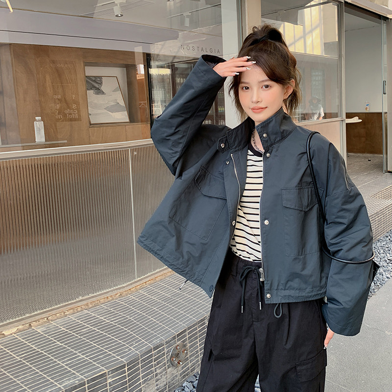 韩版设计感短款冲锋衣外套女2025春秋季新款宽松显瘦工装夹克上衣,女装短外套,金十上