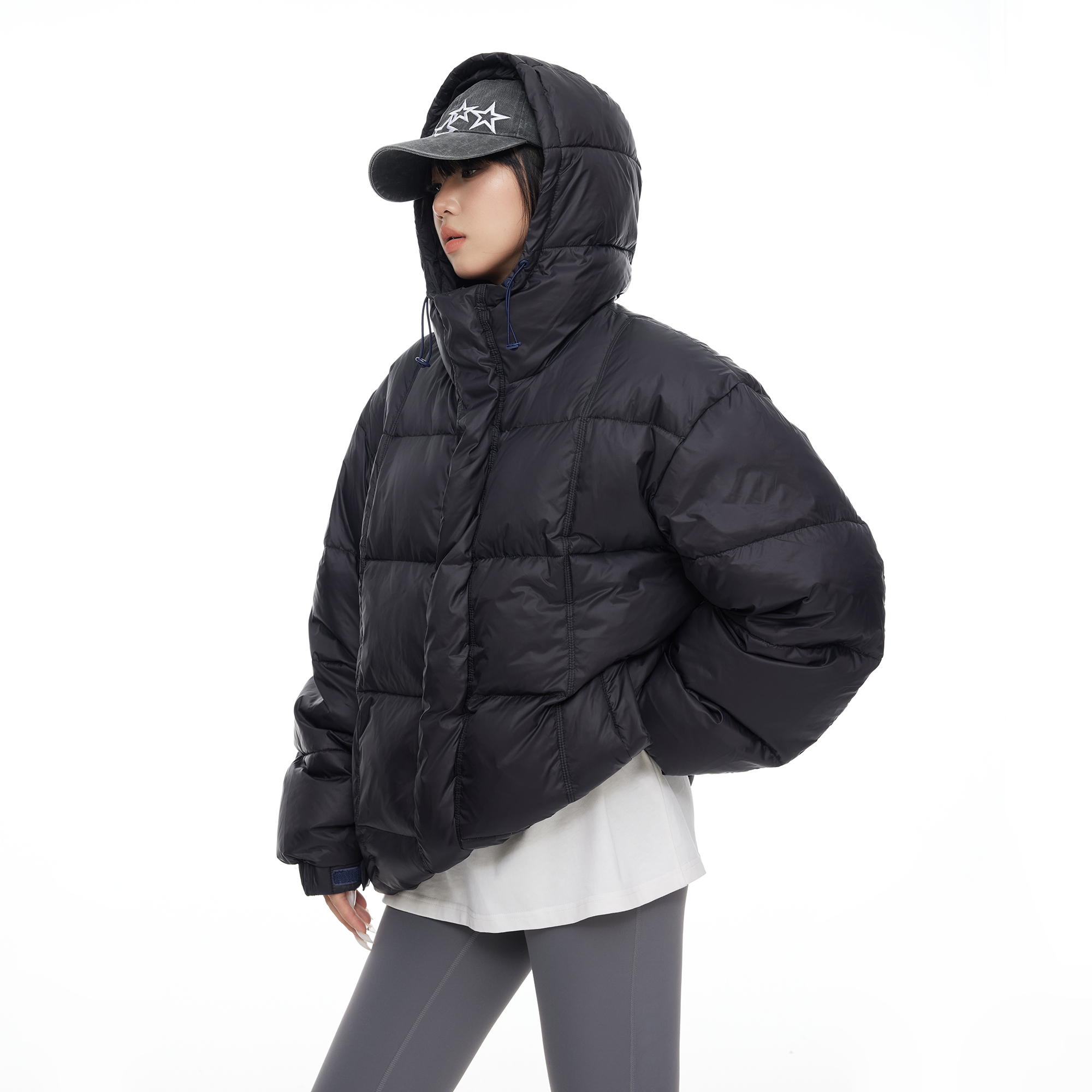 美式90白鸭绒黑色羽绒服女时尚2025新款冬季宽松加厚保暖连帽外套