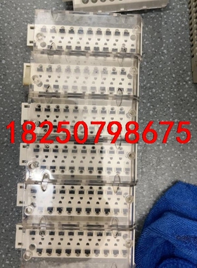 施耐德BMXFTB2020接线端子。拆机接线端子。功能正常。议价