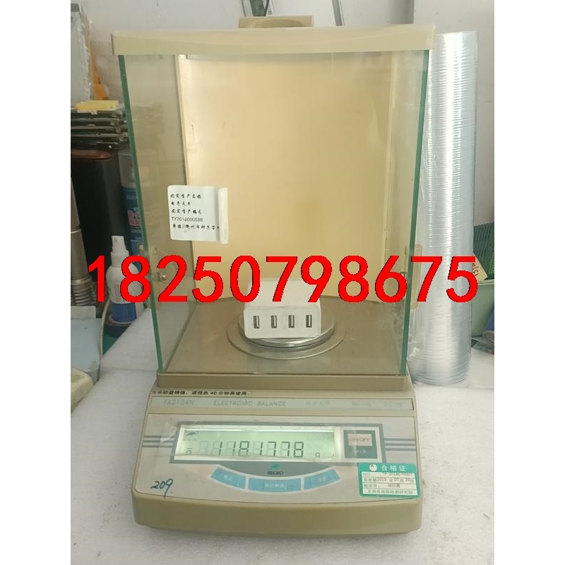 电子天平称，型号FA2104N，功能正常，实物图议价