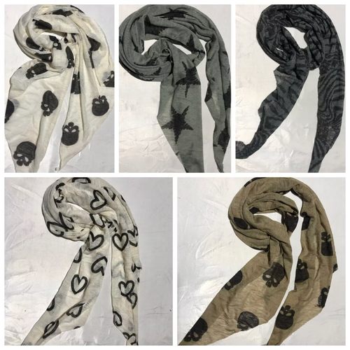 流浪风毛边菱形长方形四季印花