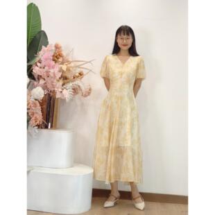 可路莎252327夏季 碎花长裙 V领收腰天丝连衣裙修身
