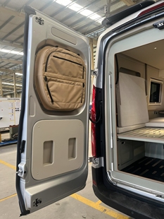 2023款 储物袋杂物包 大通V90长轴高顶后尾窗&三排侧窗拓展收纳包