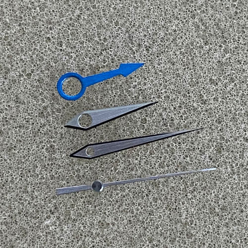 无指针亮光蓝银金NH34