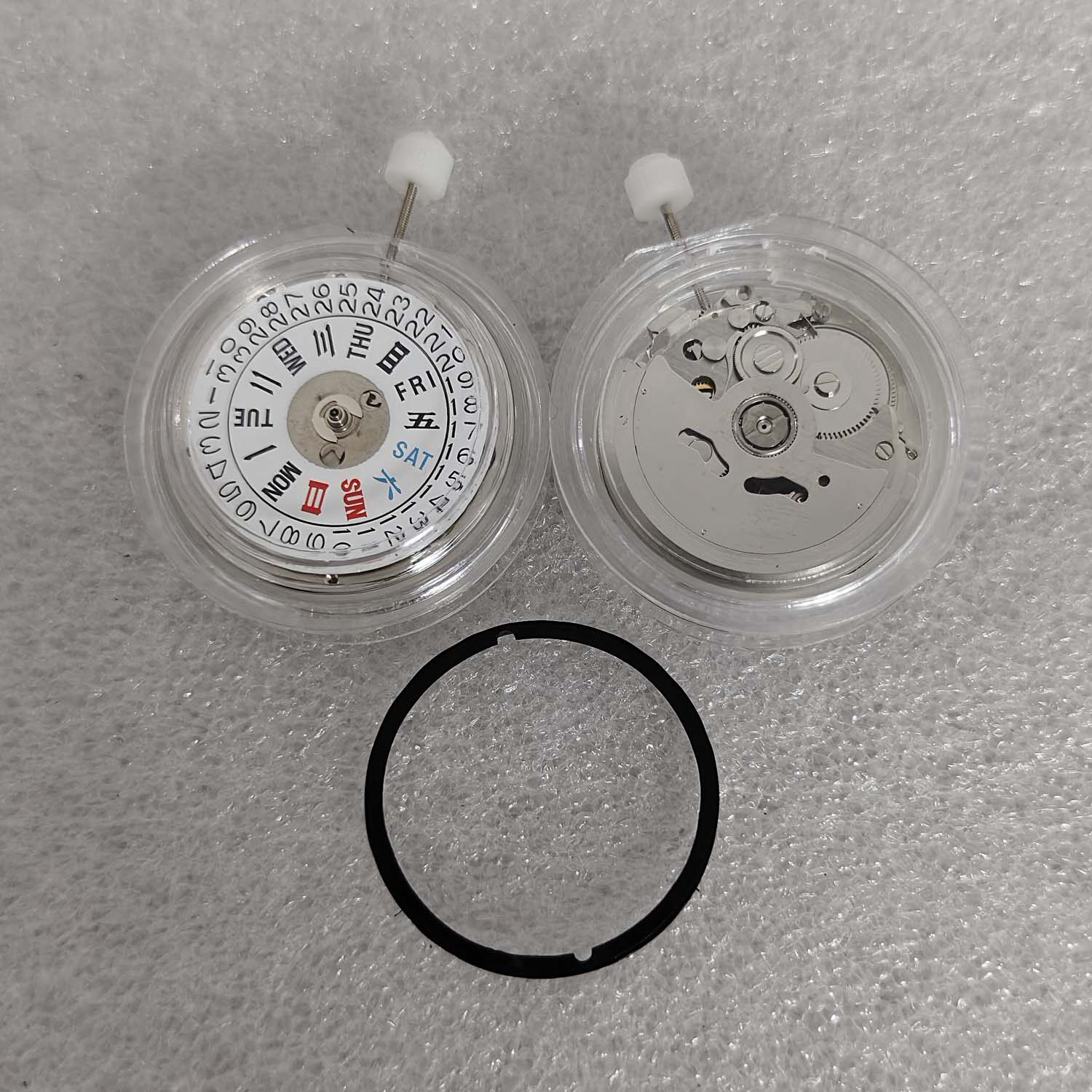 新款 手表配件 国产全新NH36 全自动机械机芯 机芯日历盘没有夜光