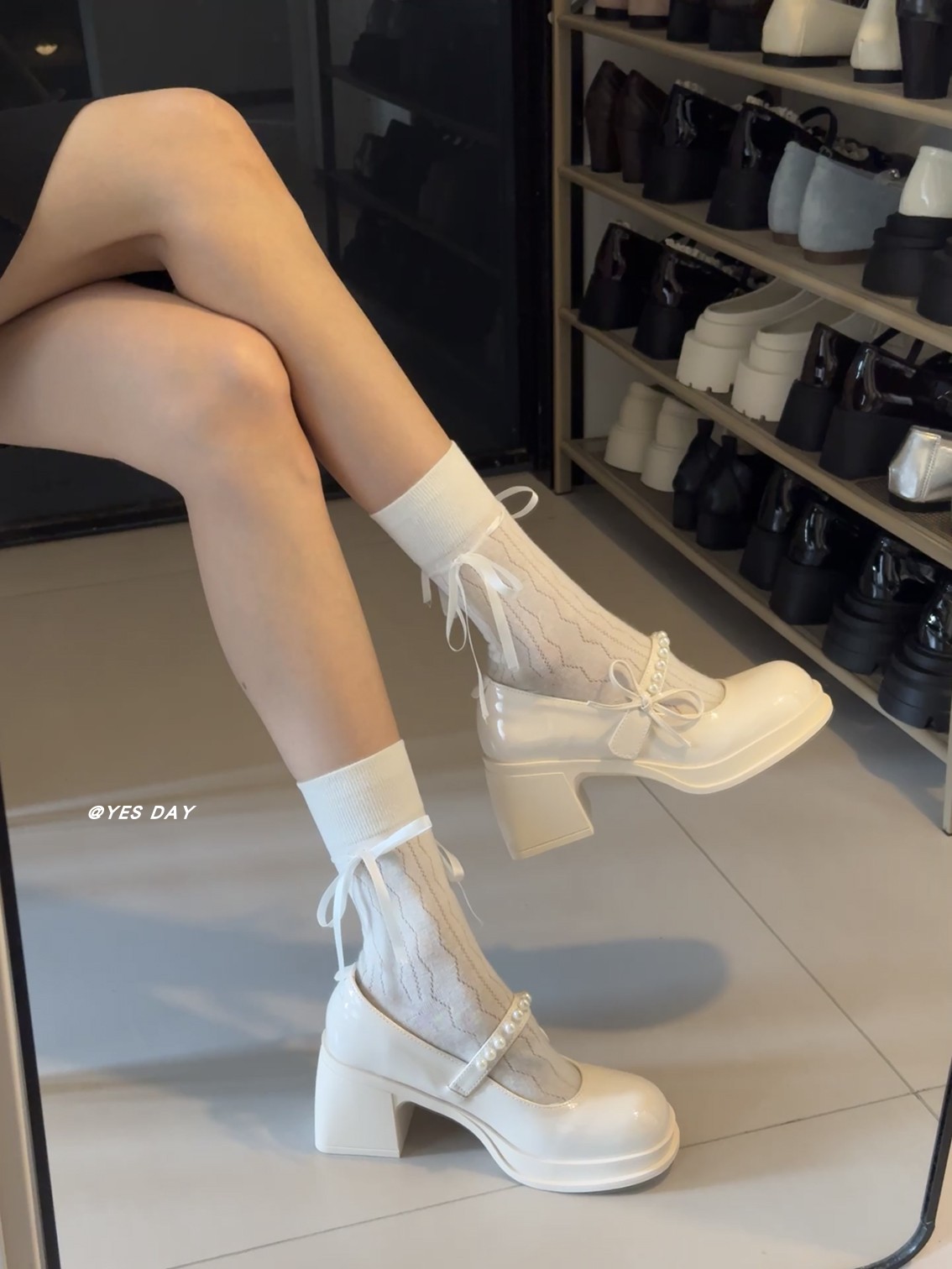 白色复古蝴蝶结魔术贴小皮鞋女2026春季新款松糕厚底珍珠玛丽珍鞋