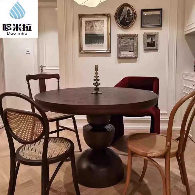 轻奢餐厅实木圆形餐桌简约做旧叱咤饭桌家具
