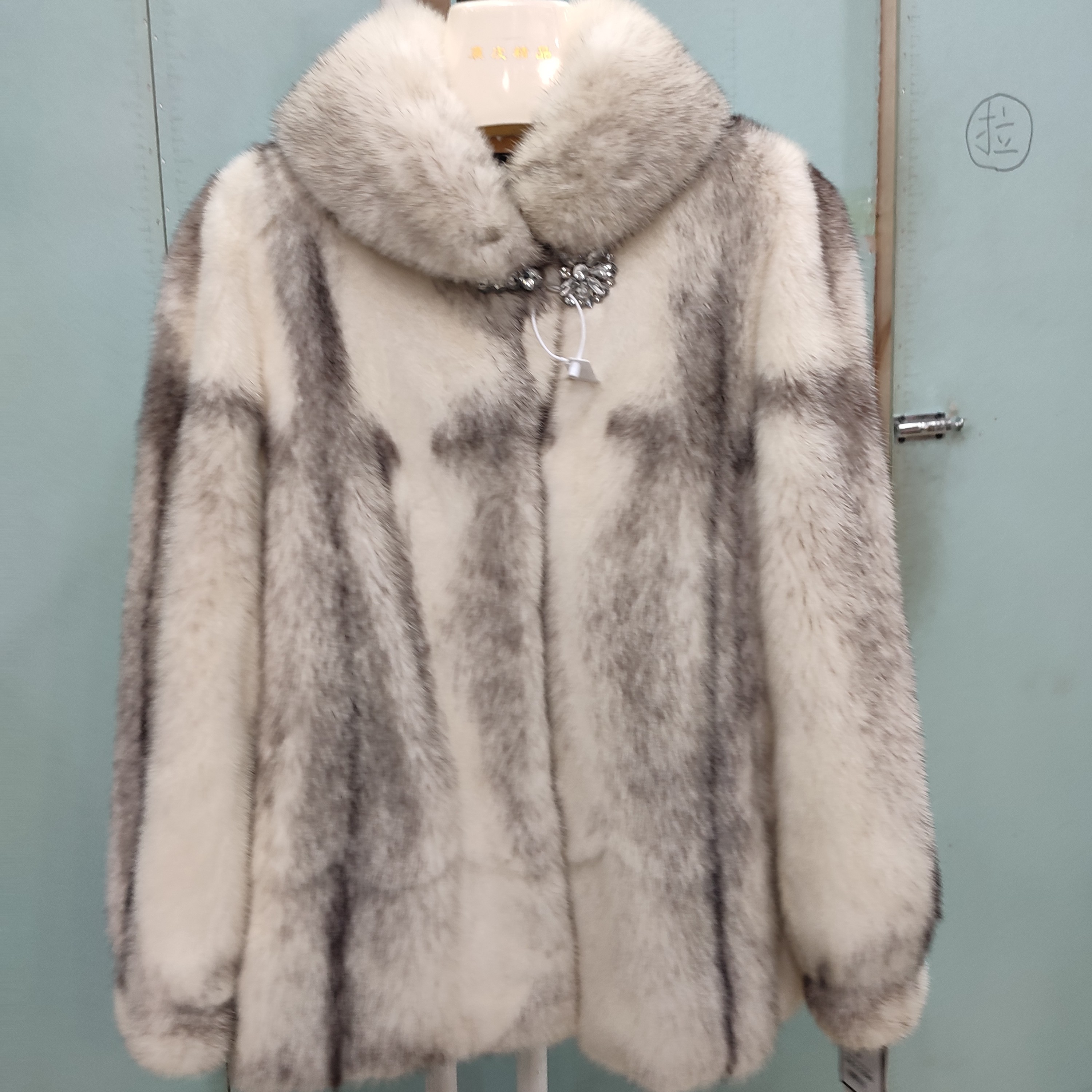 十字娃娃领 时尚潮流女装SP4594,女装/女士精品,皮草,淘宝优惠券,粉丝福利购,淘宝优惠卷