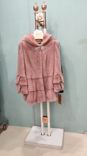 水貂皮草外套年轻时尚 2026新款 进口天鹅绒貂皮大衣女整貂中长款