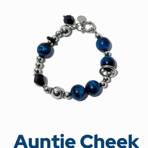 AuntieCheek
