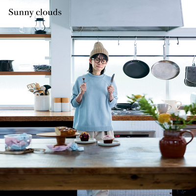 纯棉蓝色半高领针织衫