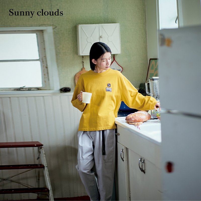 女式纯棉徽章装饰长袖T恤（黄）