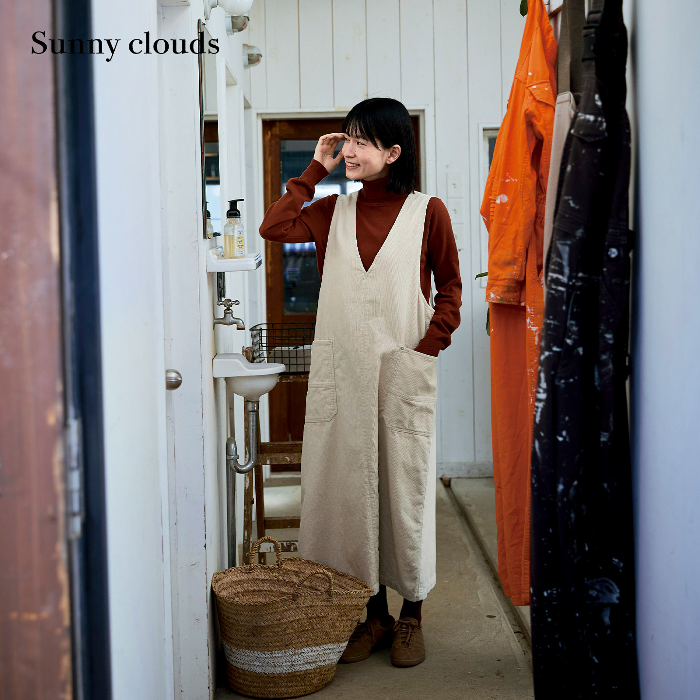 女式纯棉V领灯芯绒拼接背带裙