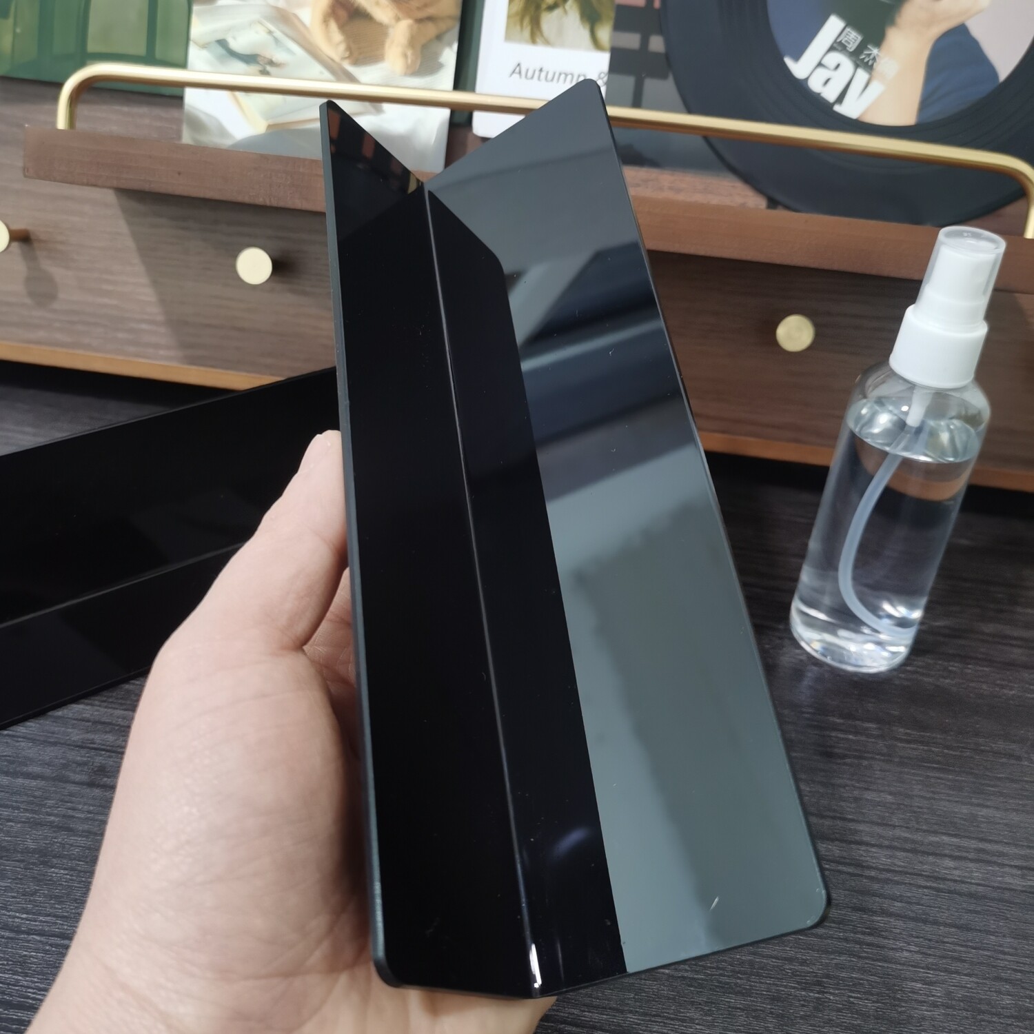2mm亚克力L型防掉落镜柜挡板
