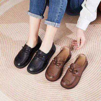 圆头平底鞋一脚蹬浅口单鞋女妈妈鞋2026牛皮豆豆鞋懒人鞋女乐福鞋
