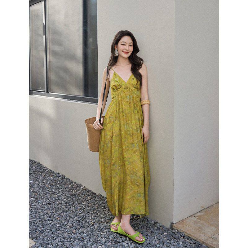 高端白日烟花黄色晕染油画风真丝连衣裙女 v领桑蚕丝吊带度假裙子
