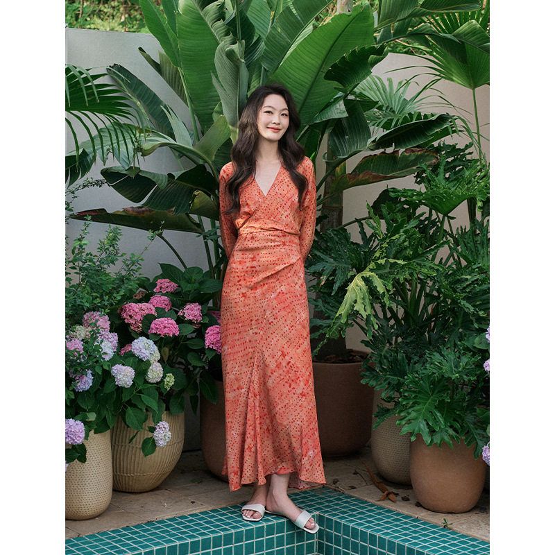 荣太西班牙设计师珊瑚红波点真丝连衣裙夏季围裹式绑带桑蚕丝裙子