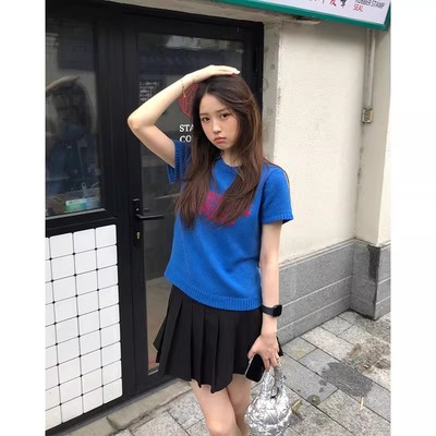 蓝色圆领正肩冰丝针织衫女夏季2025新款爆款修身短款短袖T恤上衣