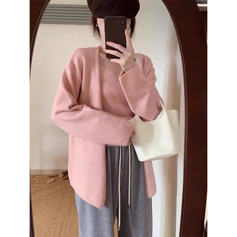 小香风粉色毛衣开衫吊带两件套装