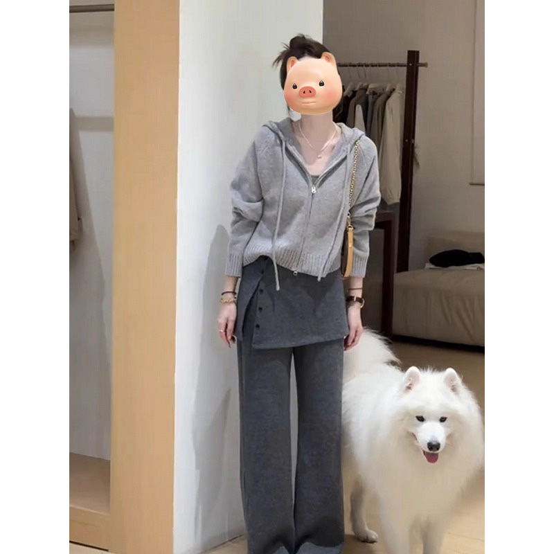 巨好看的灰色拉链连帽毛衣开衫女