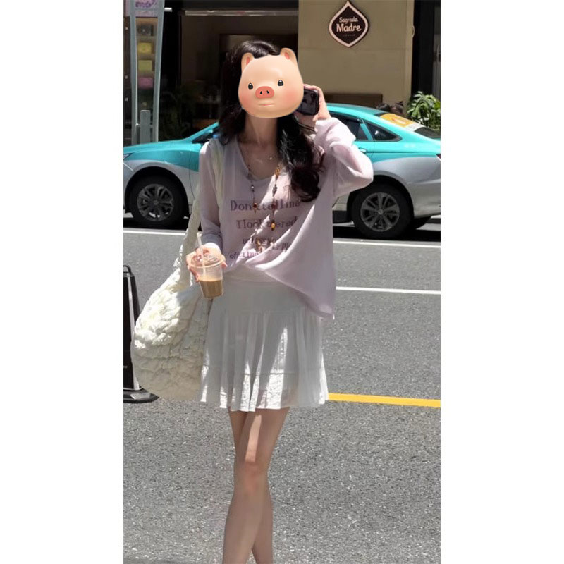 粉色V领莱赛尔天丝字母印花长袖T恤女夏季薄款微透外搭空调衫上衣