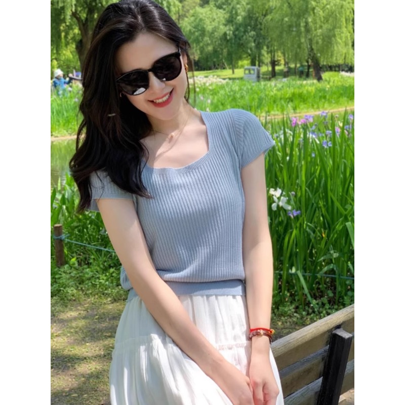 蓝色方领正肩短袖T恤女夏季2025新款爆款修身短款多巴胺穿搭上衣