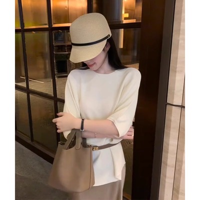 老钱风女装穿搭法式圆领冰丝短袖针织衫女夏季超好看独特漂亮上衣