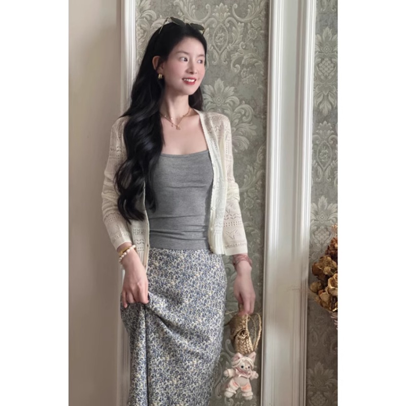 灰色U领吊带小背心女夏外穿设计感小众修身辣妹短款无袖内搭上衣