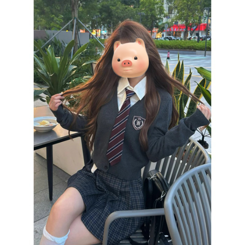 灰色毛衣开衫格子半身裙两件套装