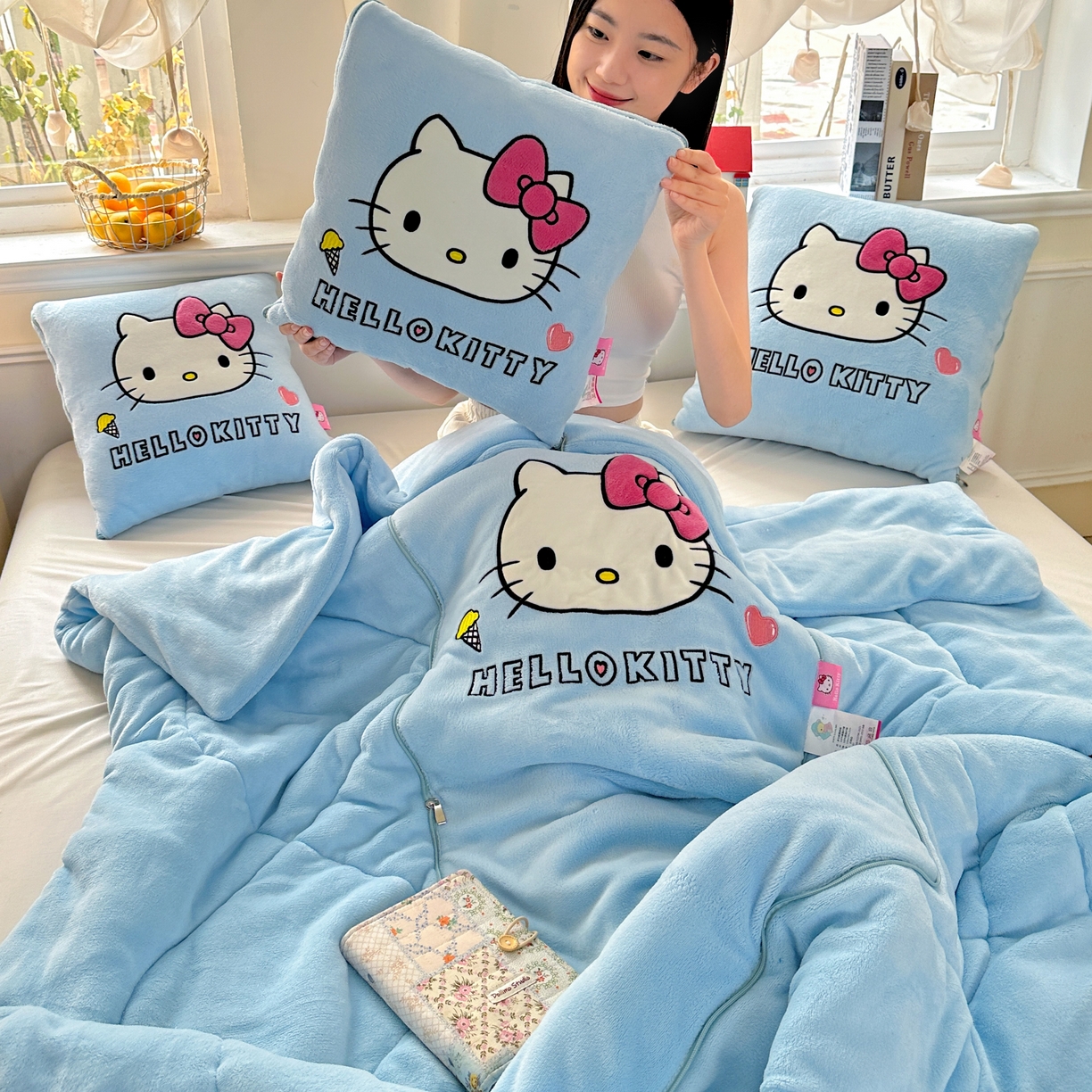 三丽欧正版授权 加厚抱枕被子两用学生午睡办公汽车沙发靠垫枕头