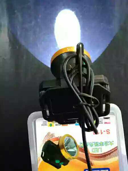 무료 배송 LED 고출력 밝은 헤드 라이트 헤드 라이트 밝은 충전 슈퍼 밝은 헤드 장착형 고휘도