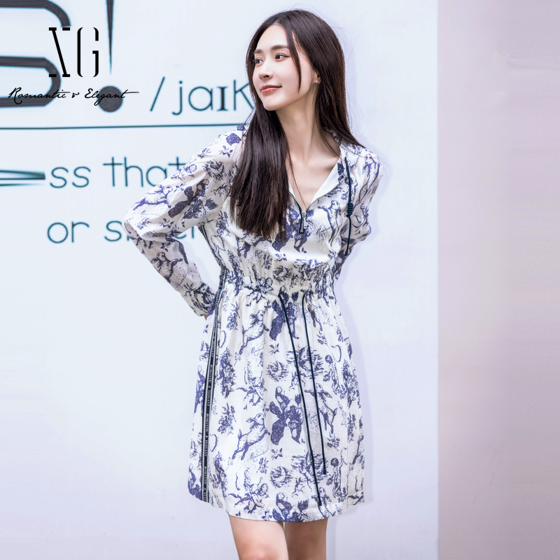 xg雪歌通勤淑女字母花连衣裙
