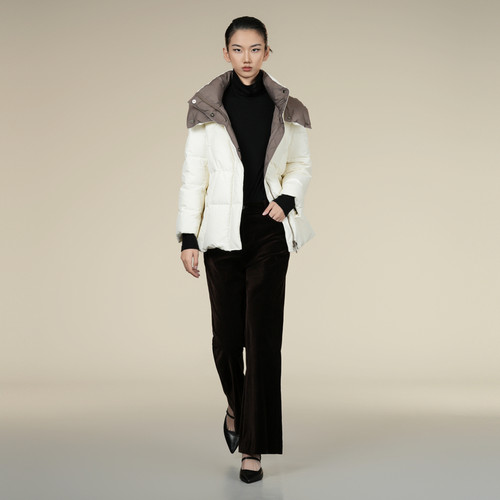 XG/雪歌25年冬季新款百搭高腰微喇显瘦直筒休闲裤女XK402001A174