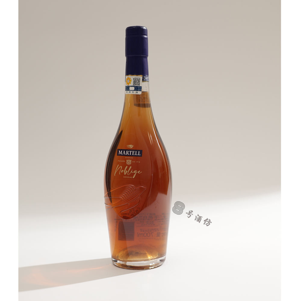 马爹利仿真酒样板房吧台装饰酒柜摆件洋酒摆设玻璃酒瓶道具装饰品