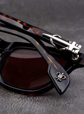 防辐射防紫外线简约复古男士