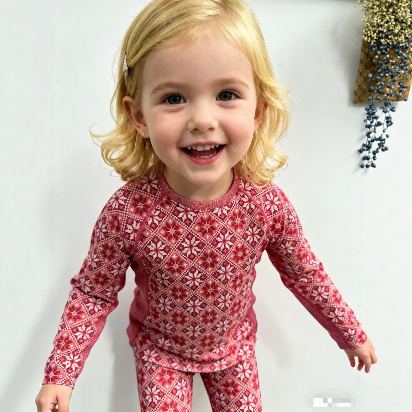 17.5μm秋冬款美利奴羊毛儿童保暖上衣运动速干排汗睡衣裤240gsm