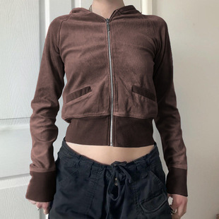 显瘦收腰衣摆卫衣外套女 休闲百搭纯色丝绒带帽修身 2024冬季 新品