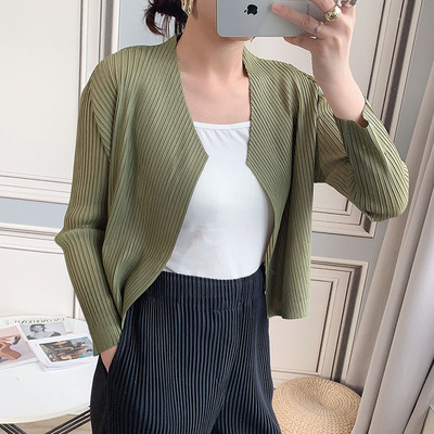 三宅褶皱PP基本款纯色修身外套