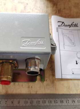 压力控制器 KPS 39 060-310766 3 PCS GENUINE/DANFOSS， NEW
