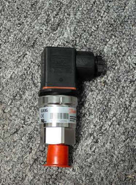 DANFOSS 060G1045 AKS3050 感测器 全新现货议价