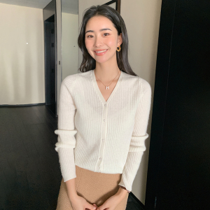 女士羊绒衫开衫纯色修身气质国风百搭商务日常闺蜜装秋冬新款保暖