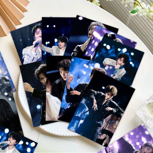【王俊凯小卡】江苏跨年神图舞台氛围感神仙爱豆小螃蟹收藏LOMO卡