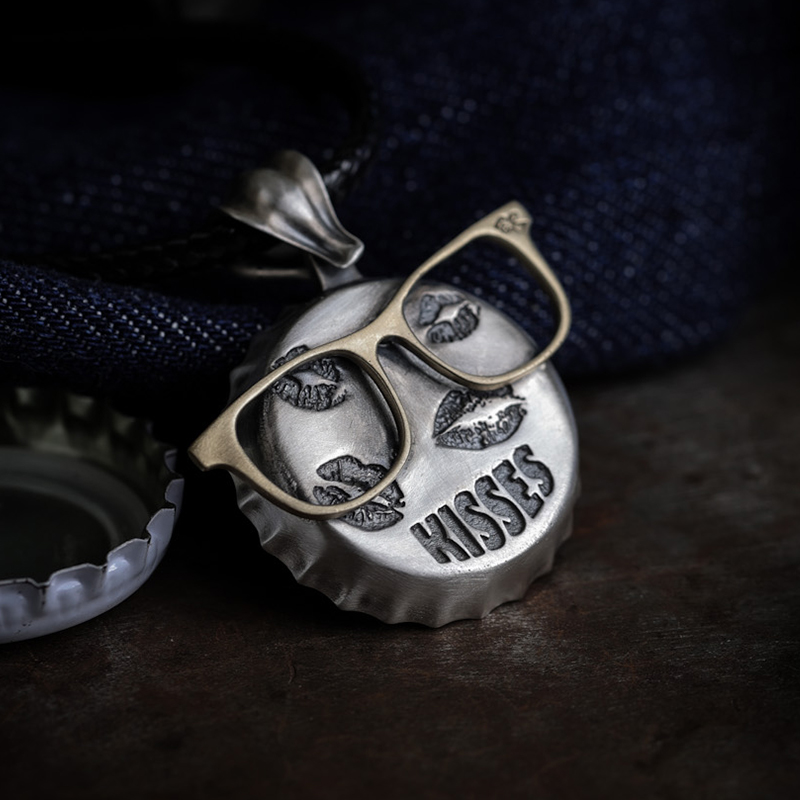 毛不易同款 BeeReal of金本 甜腻Kisses 原创项链吊坠 眼镜+瓶盖